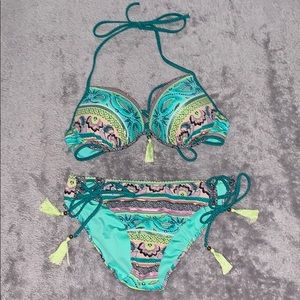 NWOT ✨Shade & Shore Bathing Suit